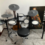 Vendo Yamaha DTX582K E-Drum Set · A Coruña · 900 €