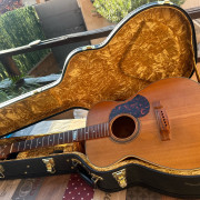 Matón Tommy Emmanuel · Segovia · 1950 €