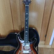 PRS SE hollowbody ii · Zaragoza · 800 €