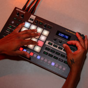 Roland Verselab Mv-1 · Ourense · 500 €