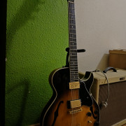 Gibson Howard Roberts Jazz Fusión III de 1992 · Valencia · 2700 €