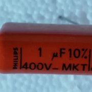 Condensador PHILIPS MKT 1µF 400V ±10% – NOS Vintage · Barcelona · 1 €