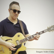 Busco bajista y batería para 50s rock & roll · Valencia