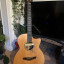 Faith Venus Cutaway Electro-Acoustic Guitar con Funda + LR Baggs M1