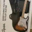 Squier Fender Sonic Stratocaster en garantia y sin abrir