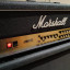 O cambio Marshall JVM210H con flightcase THON
