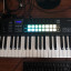 Teclado controlador Midi Novation Launchkey 37 Mk3