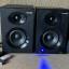 Monitores activos Alesis