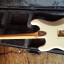 por Amplificador - Fender Classic 70 Stratocaster
