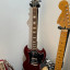 Gibson SG Standard en acabado cereza. Un clásico del rock.