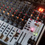Dos Altavoces BOX + Mesa Behringer Xenyx x2222