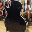 Tokai LC210s Black Beauty, 3 Humbuckers y Bigsby