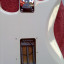 Fender Hendrix Stratocaster + funda + golpeador