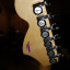 Fender Deluxe Stratocaster Pau Ferro Fretboard 2-Tone Sunburst - RESERVADA