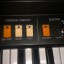 Órgano electrónico ROLAND VK-09 (clon Hammond)