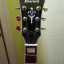 Guitarra Ibanez AKJ95-VYS con estuche Stagg western standard.