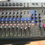 Zoom livetrack 12, con maleta mesa de mezclas, interface y grabadora.