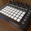 Novation Circuit (modelo original)