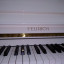 Vendo Piano Feurich 122 Universal , casi a estrenar.