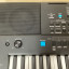 Teclado portátil YAMAHA PSR-E473