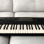 Roland XP-30 + 8 TARJETAS SR-JV80