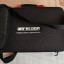 Controladora mesa DJ Reloop Buddy + estuche Reloop Bag Premium y accesorios