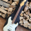 Stratocaster japonesa Edwardss, con varios extras