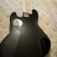 Fender Squier Deluxe JB IV activo