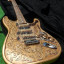 vendo o cambio Martper Guitars Gold Glam Custom Strat
