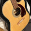 Epiphone J15 Deluxe Natural (con Fishman y case duro)
