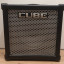 Amplificador Roland Cube 40-GX + pedal controlador