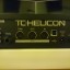TC-Helicon VoiceLive 2 (Pedal de efectos vocal)