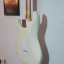 Fender Stratocaster Performer Artic White
