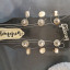 Gibson SG Classic con modificaciones y relicada