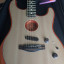 Guitarra Estratocaster ACUSTASONIC.  U.S.A