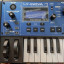 Novation mininova sintetizador