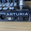 Arturia DrumBrute Impact drum machine como nueva