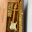 (CAMBIOS) Fender Stratocaster Bruno Mars Limited Edition