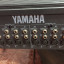 Mesa de mezclas Yamaha 24/12