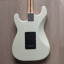 Squier Deluxe Hot Rails stratocaster