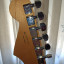 Fender stratocaster modificada con EMG activas.