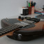 Guitarra custom tipo klein de luthier.