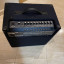 Amplificador Roland KC400 + funda original