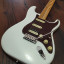 Fender American Ultra Stratocaster HSS Maple Arctic Pearl (Reservada)