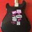 Squier Hello Kitty Stratocaster Negra de Fender ####Reservada####