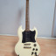 Se Vende guitarra Epiphone modelo SG, muy poco uso