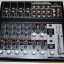 Mesa de mezclas Behringer Xenyx 1202