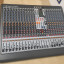 Mesa de mezclas Behringer Xenyx XL2400