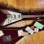 Gibson Custom Shop '67 Flying V Maestro Vibrola (Tobacco sunburst)