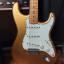 Stratocaster dorada Fender MJT